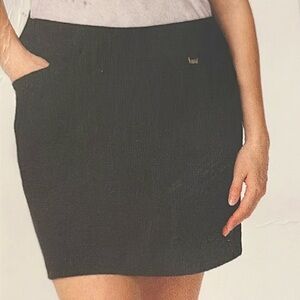 Greg Norman Size Small Black Skort NWT